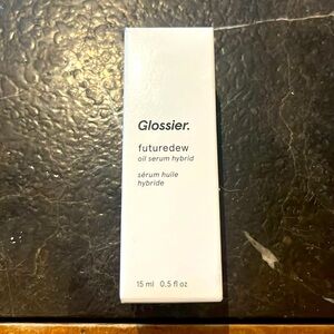 Glossier Futuredew Oil Serum Hybrid